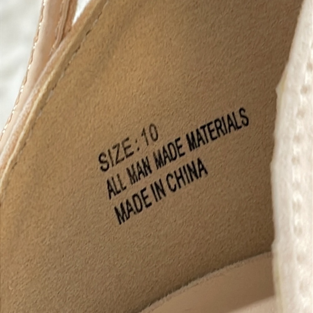 LULUS Laura Light Nude Suede Ankle Strap Chunky Heels Size 10 NEW - Picture 13 of 16